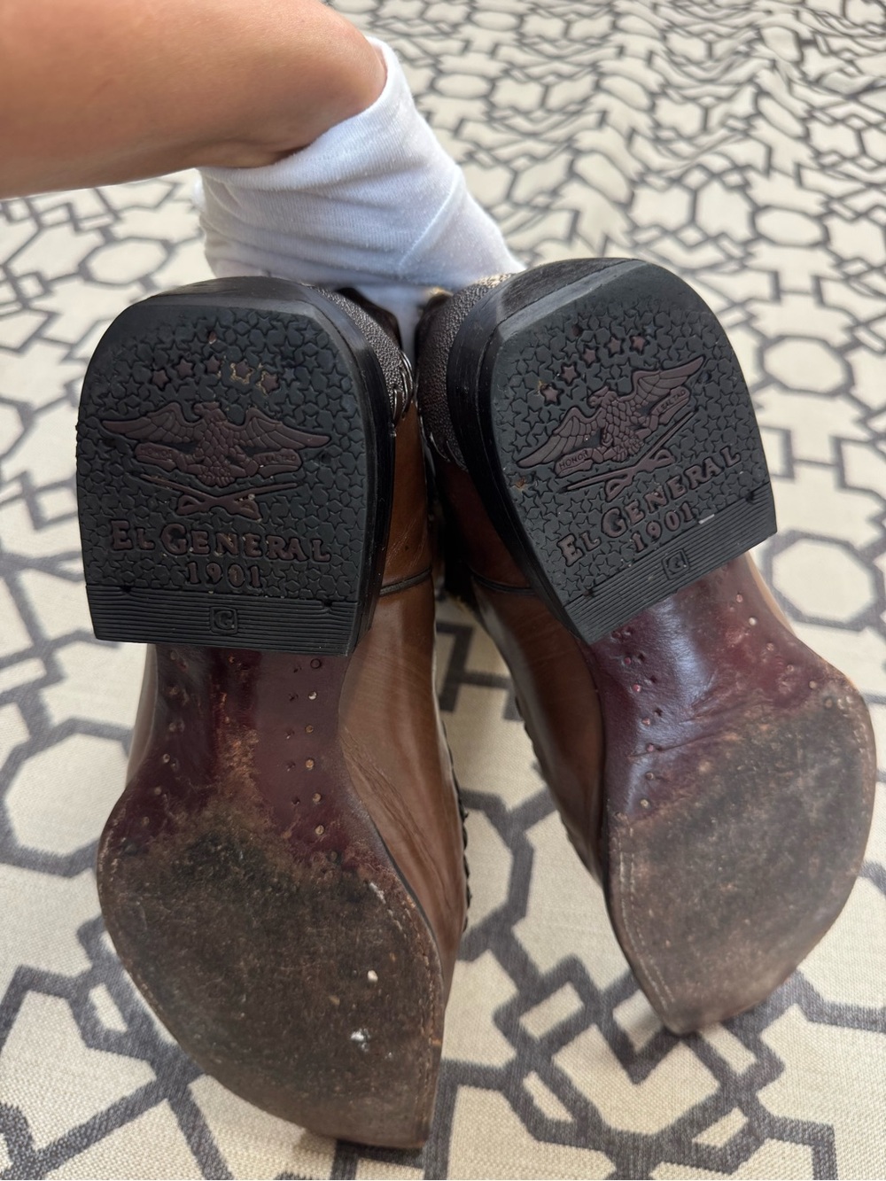 El General Genuine Stingray Embroidered Rhinestone Stud Cowboy Boots Men’s 9.5 - Picture 9 of 14